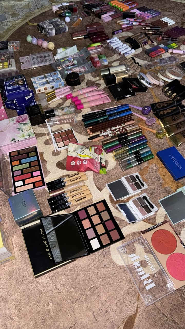 متوفر مكياج بسعر مناسب فوك ٢٠٠قطعه


**إذا كنت صاحب هذا الإعلان وتريد حذفه لأي سبب، رجاءا أرسل رسالة إلى الدعم الفني**