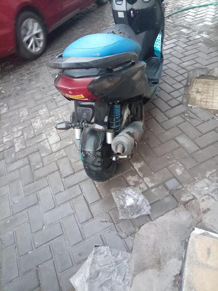 سلام عليكم سكنس نثيه حلوه الدراجه و مزوده بيه صورت بل كور السعر ٣٠٠ قفل *********** مكاني الاعظميه
