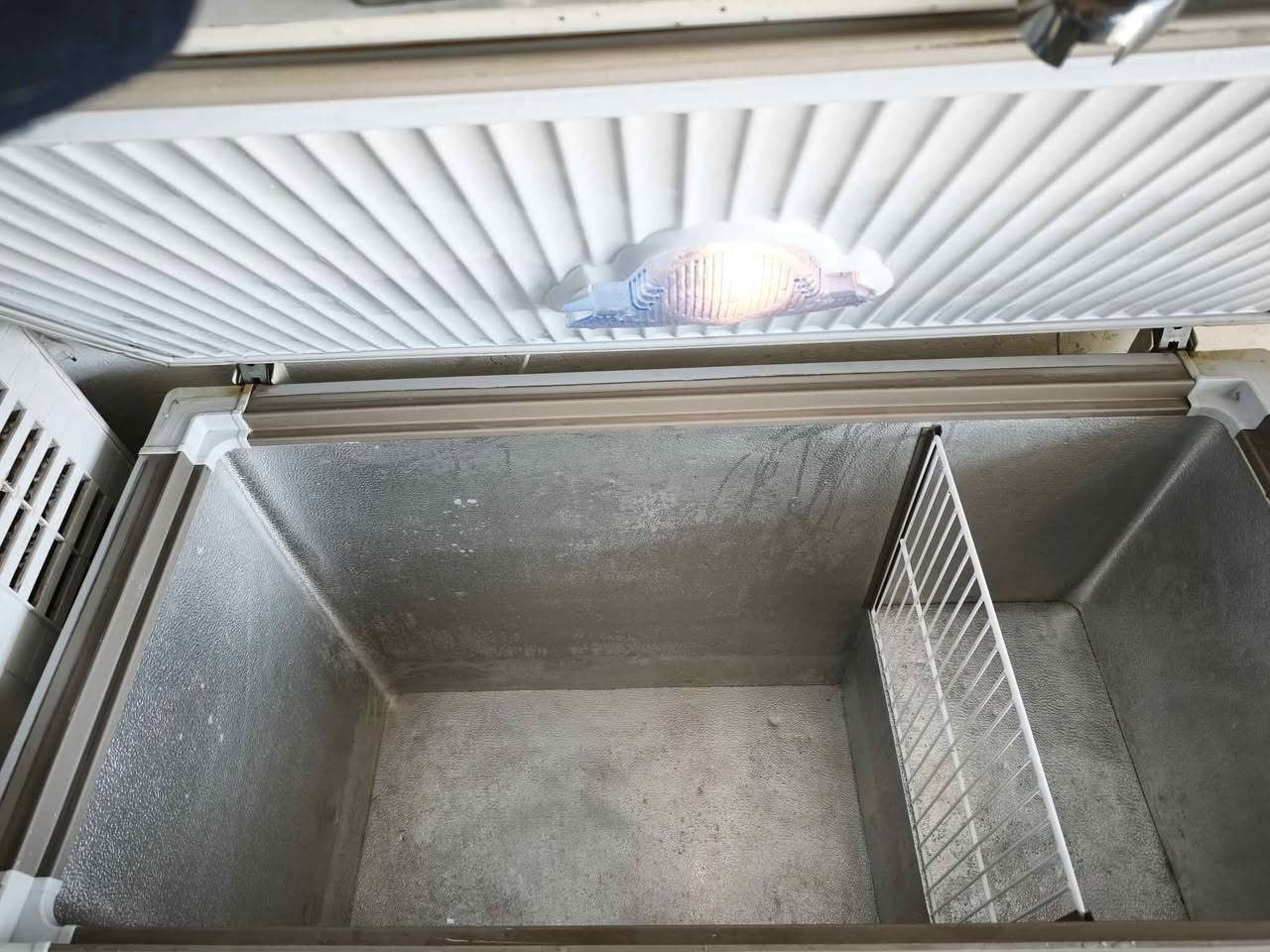 السلام عليكم ( *********** )

متاح مجمدة فول تجميد حجم  ١٦  قدم بلاد شركة 

بانكات عدد ٨ نضيف اخو جديد جوسونك 

بانكات عامودي.   شراي يجي خاص لو يخابر كركوك, العراق
