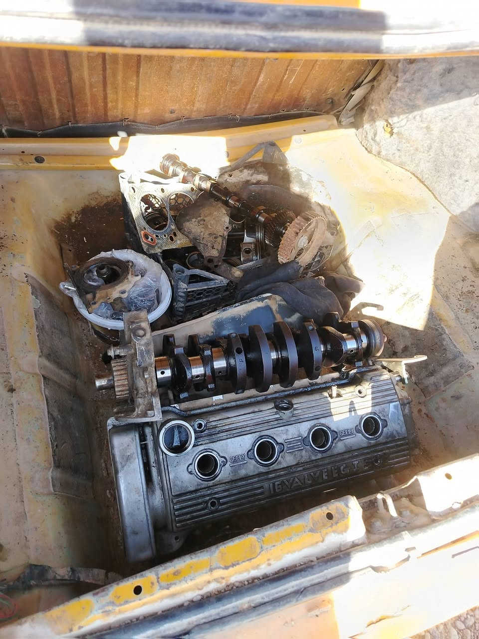 السلام عليكم مكلف بالنشر للبيع جيلي شغاله وتمشي وياها نص محرك. رقم بغداد ماندل راعيها مكفوله دوله وعشاير السعر 8 ورقات وبي مجال المكان مكيشيفه ***********
