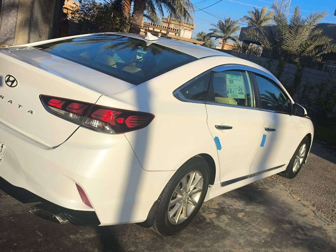 سيارة سوناتا 2018 أبيض بغداد بأسمي تحويل ثاني يوم مكفولة وجاهزة للأستفسار الأتصال ***********
