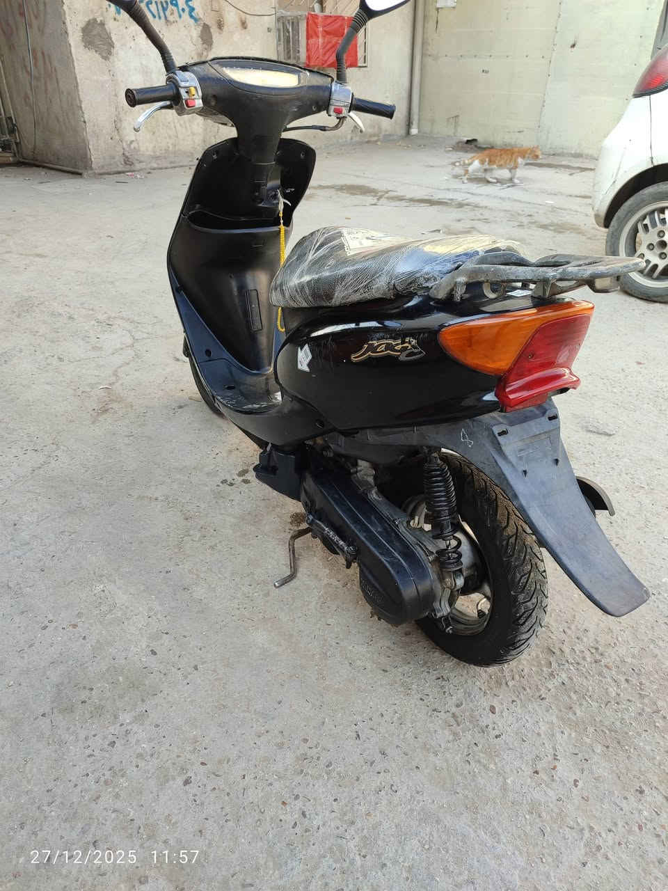 سلام عليكم دراجه لبيع عصفوري  حلوه جديده سعر 325وبيه مجال بسيط مكان حي القاهره ***********
