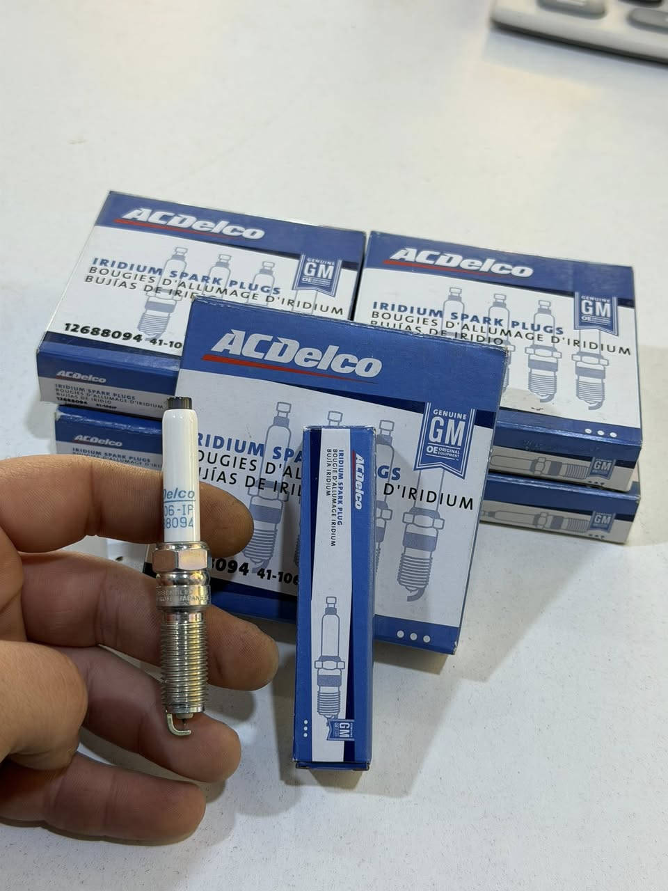 بلكات ecdelco اصلي وكاله 
ضمان سنة  لسيارات مكينه 2.0T /1.3T
و 6 سلندر 
بلايزر اكاديا ترافلس تلي بلايزر ، 
🔱🔱🔱🔱🔱🔱🔱🔱🔱🔱🔱🔱
شركة الكاسر لادوات السيارات الامريكي 
          ( الحاج احمد العكايشي ) 
العنوان النجف / حي الامير ركن شارع الزهور مقابل الصناعي 
للاستفسار :- ***********-***********
