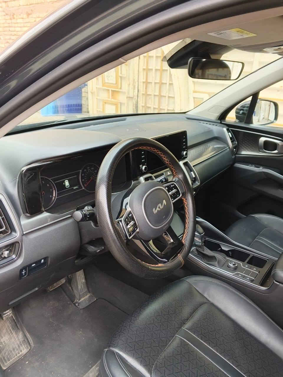 السلام عليكم
سورنتو للبيع موديل 2022 وارد امريكي
مواصفات السياره مكينه 4سلندر gdi 2500
بانوراما حساس امامي خلفي رادارات امامي خلفي وجانبي
كشنات جلد كرسي كهرباء السايق تدفئه تبريد كشنات
مانع انزلاق نضام ازدحامات بعد بيهه هواي مواصفات حادث السياره بنيد وجاملغ الايسر والسونار مرفق مع المنشور
سعر السياره 238$ 
عنوان السياره بغداد الحسينيه
للاستفسار الاتصال على الرقم ***********
