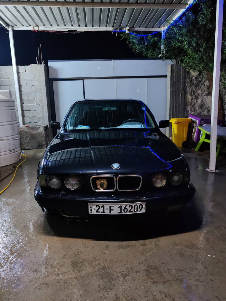 BMW  ٥٢٥ مسكر فانوس 1991
مكينة كير جدد حدادية جديدة جدا قبل شهر بدلتها كلها بديها حلو مابيها حادث مصبوغه جماليه السياره كهربائياتها شغاله تبريد شغال رقم سليمانيه الجديد تريد تحويل تريد وكاله سنوية تسقط ٢٠٢٧
االسعر ٦٥ ورقه
رقمي *********** حلة, بابل
