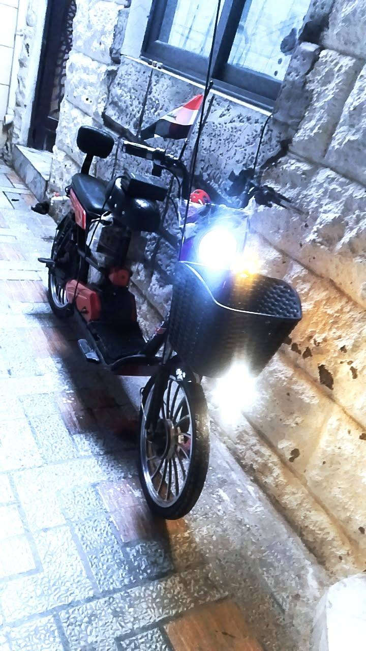 السلام عليكم باسكيل شحن للبيع الحجم 20 باتريات جديد السعر 200الف الستفسارعلى هاذ الرقم ***********
