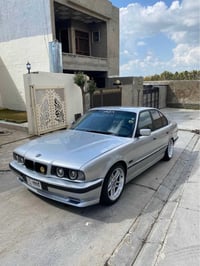 بي ام 525 • موديل ٩٢ • توماتيك