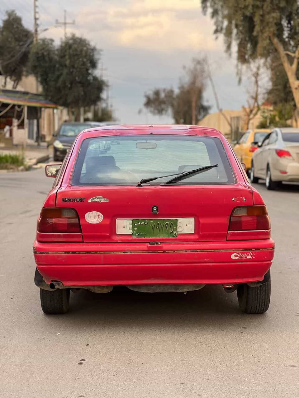 السلام عليكم فورت سكورت مكينة وكير كورلا كير توماتيك تحوير رقم واحد تايرات جدد كهربائياتها كلها شغالة 
تراي وين مايعجبك 
شرعيها داخل الموصل 
شرط التحويل
السعر 17 وبيها مجال للطيبين 
***********
***********
