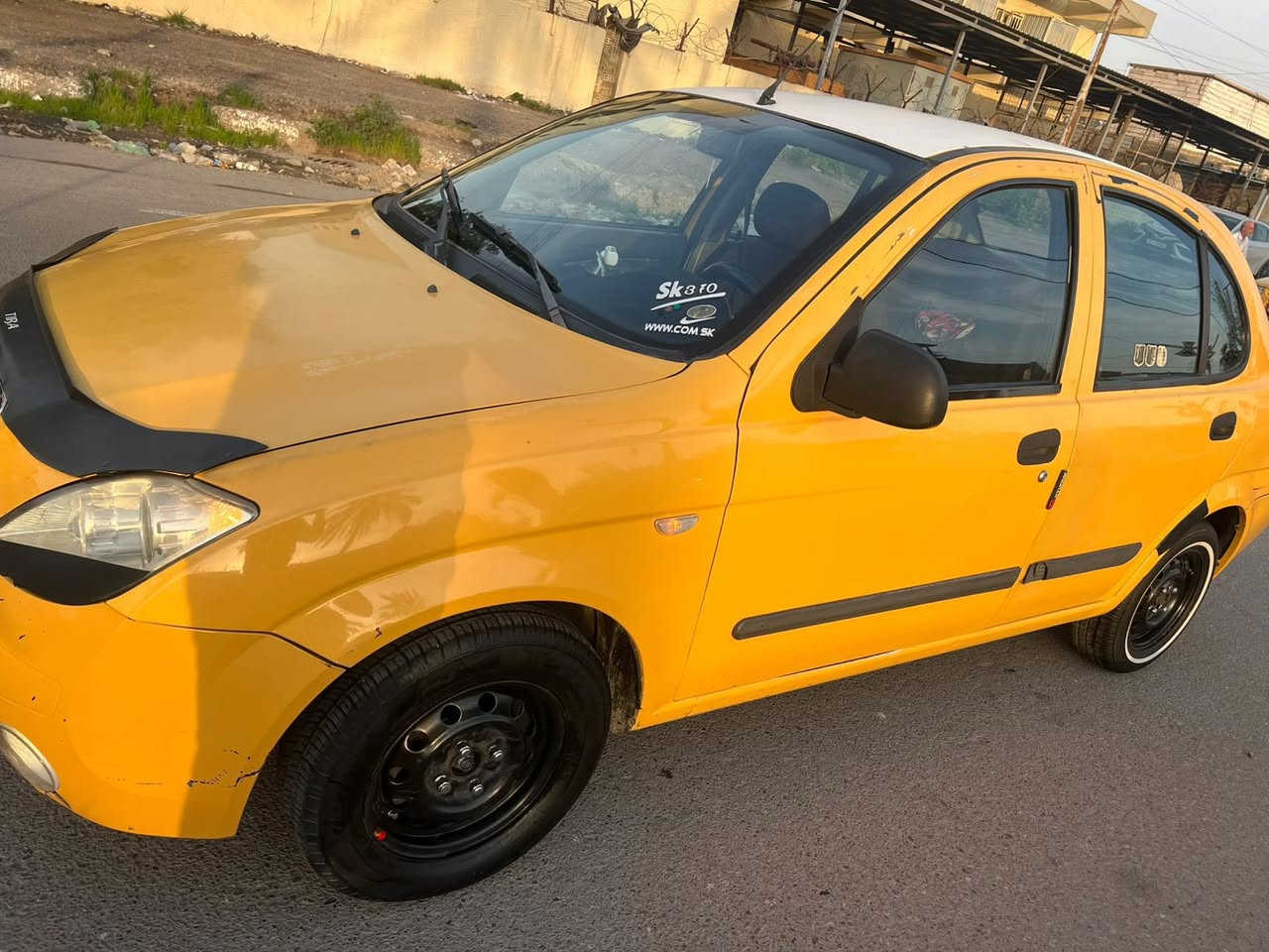 السلام عليكم لبيع طبيه حلوه سياره
موديل 15 رقم بغداد مكينه حلوه صدر عنوان بغداد سياره بسمي ***********
