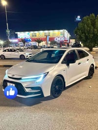 كورلا هايبرد • ٢٠٢٥ • بلاك اديشن