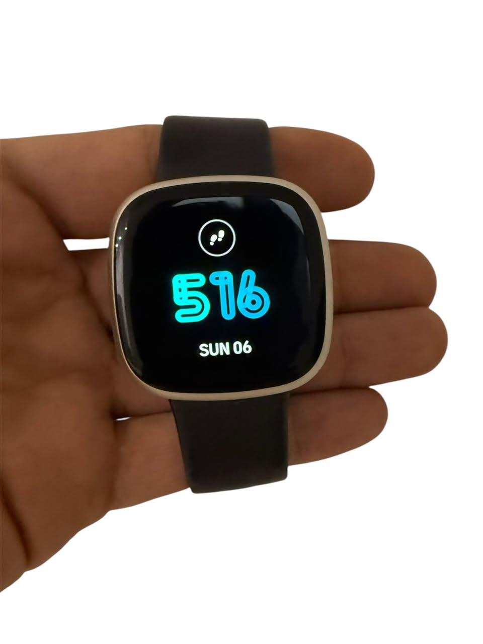 وصلنا حديثاً ساعات وباندات ماركة Fitbit الأصلية
إذا تحب تتابع صحتك ولياقتك بطريقة ذكية وعصرية، ساعات Fitbit توفر لك:

❤️قياس نبضات القلب

💤تتبع النوم

🚶🏻حساب الخطوات والسعرات الحرارية

🏋️متابعة التمارين الرياضية

🔋بطارية تدوم لعدة أيام 

تصميم أنيق يناسب جميع الأذواق

متوفرة بعدة موديلات وألوان

توصيل سريع لجميع المحافظات


**إذا كنت صاحب هذا الإعلان وتريد حذفه لأي سبب، رجاءا أرسل رسالة إلى الدعم الفني**