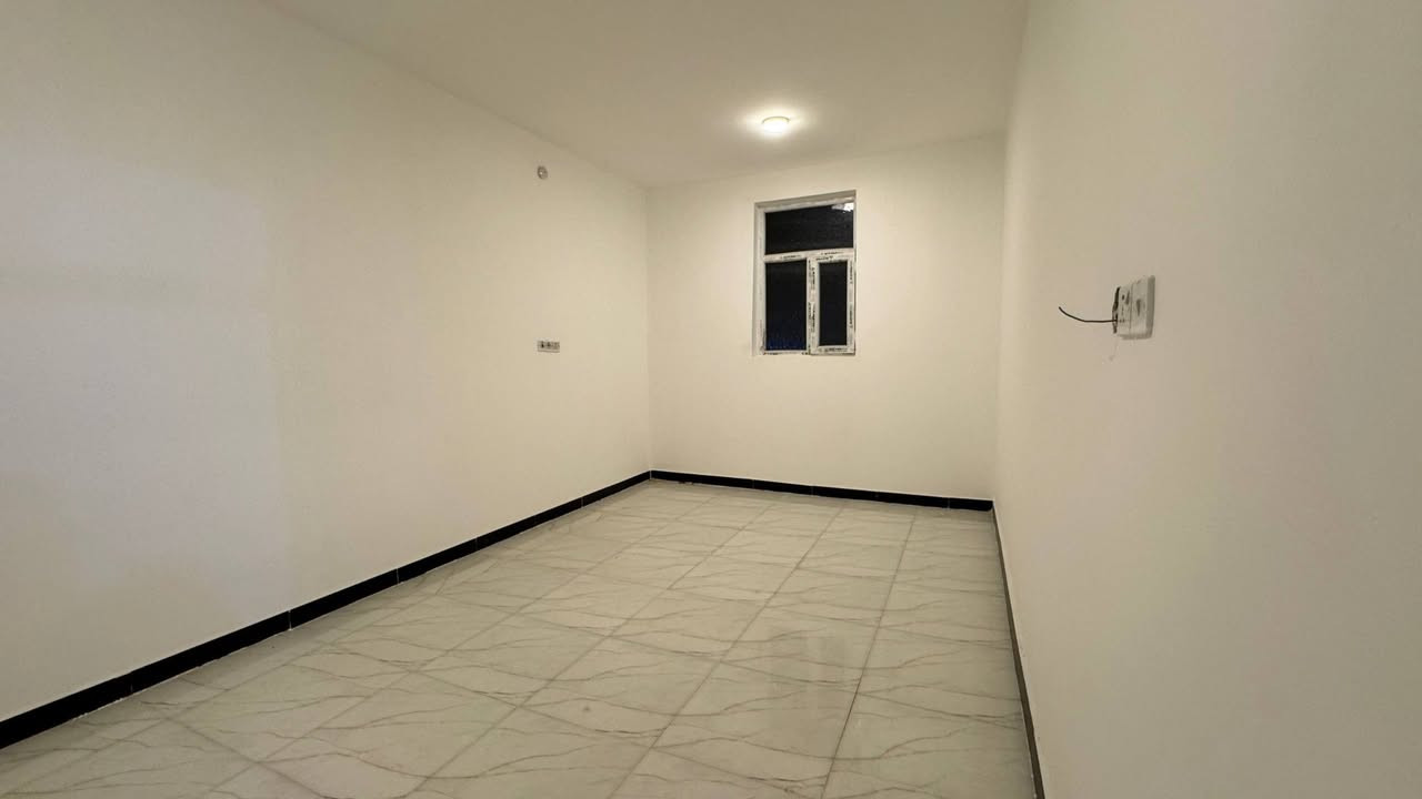 بيت  للبيع 

المساحه - 100 م
السعر - 190
العنوان -  حي اور الثانية  على ساحه 
تفاصيل البناء - طابقين  مسلح 
ط1 - غرفه +صاله+استقبال+مطبخ+صحيات
ط2 -  شقه معزوله \ تحتوي - غرف عدد2+صاله+مطبخ+صحيات  

للمزيد من المعلومات يمكنكم التواصل معنا 
على صفحة الفيس بوك ( المثنى للعقار) 
او الاتصال على الرقم التالي 
ابو سيف  ***********
ابو سيف2  *********** 
للمزيد من العروض الدخول على الرابط
https://web.facebook.com/groups/353423759199621
او قناتنا على اليوتيوب
https://youtu.be/wNJnyaBvaoU ناصرية, ذي قار
