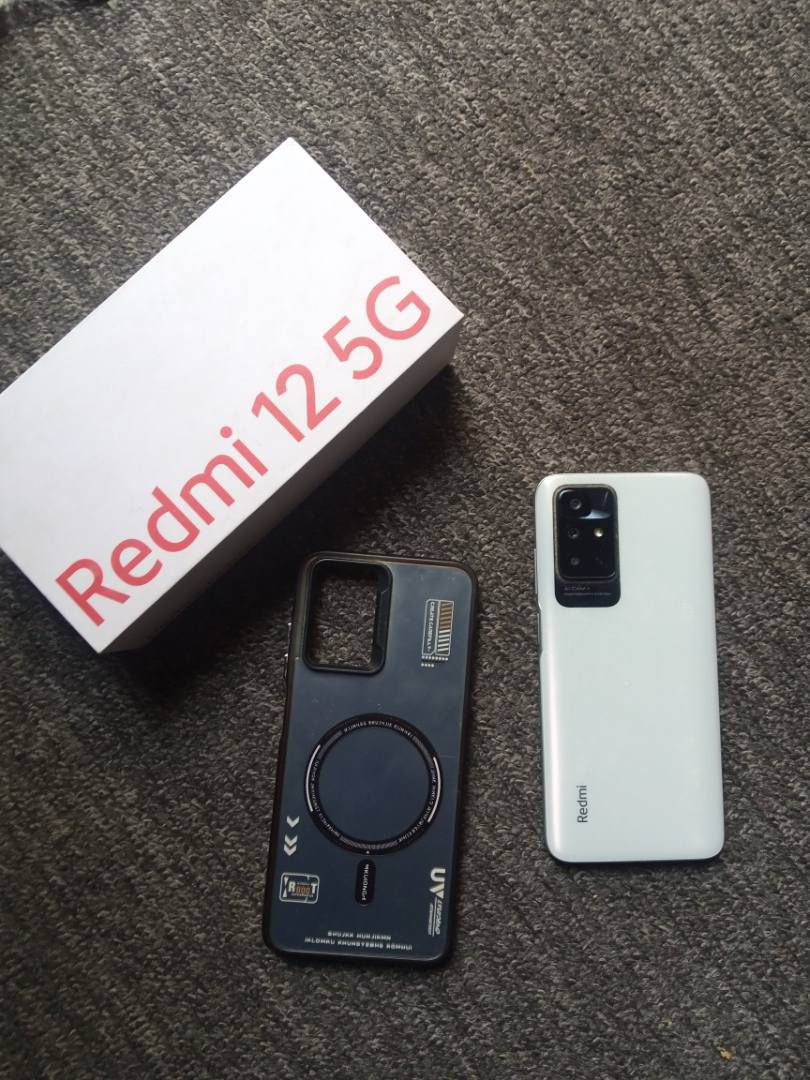 ريدمي نوت 11 للبيع 5g مساحته128 سعره 100 قفل *********** الجهاز نضيف كلش أي شخط مابي
