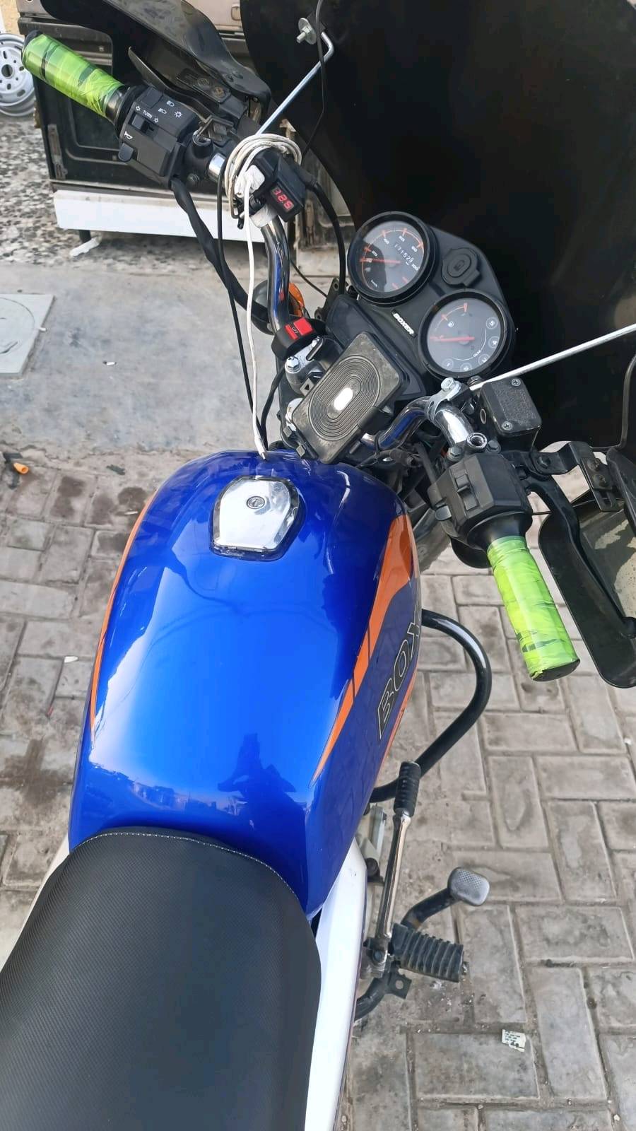 عنوان بغداد مدينة الصدر
موديل ٢٢
رقم انكيزي


