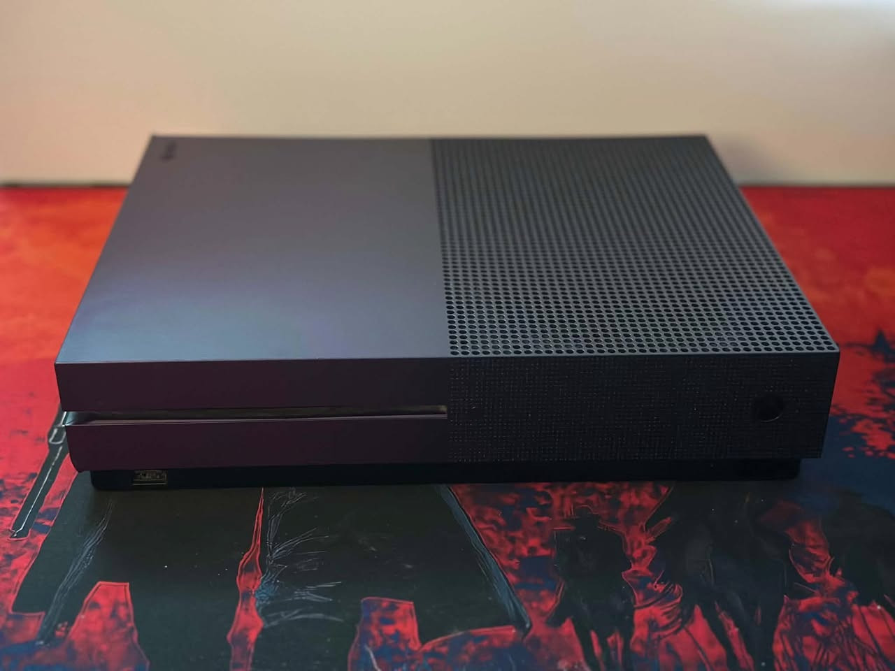 اكس بوكس وان اس
مواصفاته : 1TB
اللون بيتنجاني 
يده اصليه
قرصgta5
بدون باكيت
السعر185
المراسله علخاص


**إذا كنت صاحب هذا الإعلان وتريد حذفه لأي سبب، رجاءا أرسل رسالة إلى الدعم الفني**