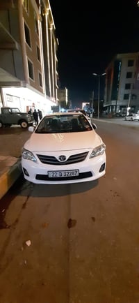 كورلا موديل 12  خليجي بيها باب خلفي وجاملغ صبغ بدون دواخل وبدون تبديل ...