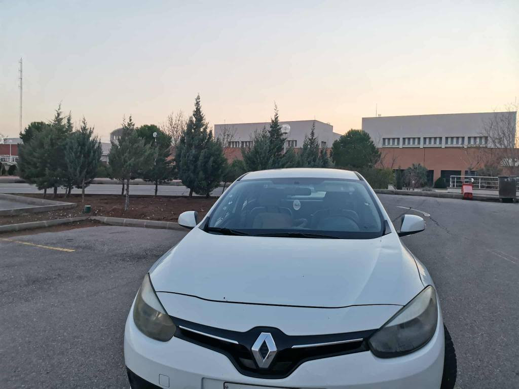 رینۆ فلۆنس
***********
*********** 
مۆدێل 2015
مەکینە 16
مەکینە تیدا
2 پەلە بۆیاخ
تەرزەیەکی کەم
بۆ زانیاری زیاتر پەیوەندی بکەن
سلێمانی السليمانية, العراق
