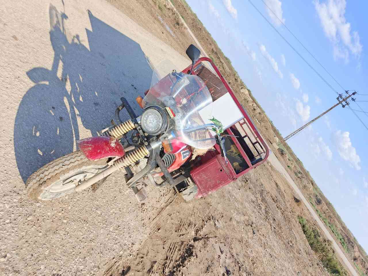 سلام عليكم ستوته للبيع مليون ٣٠٠
مديل ١٥اوراق كهربائيات كل جديد +تانكي عدادات
تايرات جديده مكفوله من شاصي وركبه
‏‪***********‬‏
