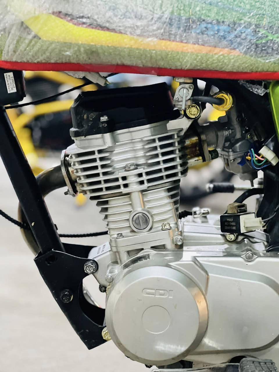 يالله
السلام عليكم للبيع تايكر 4كير محرك 125 ممفتوح نشاط فول موديل 2024 

تايرات جدد كهربائياته شغاله دراجه حلوه حيل السعر 750وبي مجال 

مكاني رمادي شارع40

للستفسار***********
