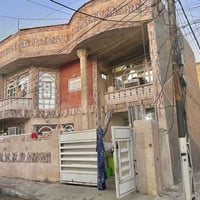 دار للبيع مساحته 100 مربع واجهة 10*10 يتكون من طابقين وسطح الطابق الاو...