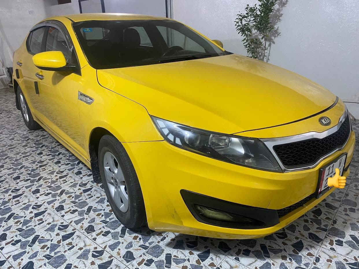 السلام عليكم للبيع فقط اوبتما 2012 وارد كوري محرك 2000 جاهزه من كلشي رقم بغداد تحويل مباشر هزه جديده مصفره هيئة مصبوغه صبغ جديد مبدل بيها گبع قماره 
التكم سليمه مابيها شي شاصي سليم سونار موجود مكان السياره بالرمادي 
السعر 82 بيها مجال 
***********
