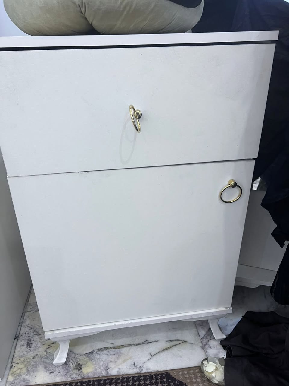 السلام عليكم غرفة للبيع بسعر مناسب استعمال قليل السعر الاستفسار على الخاص


**إذا كنت صاحب هذا الإعلان وتريد حذفه لأي سبب، رجاءا أرسل رسالة إلى الدعم الفني**