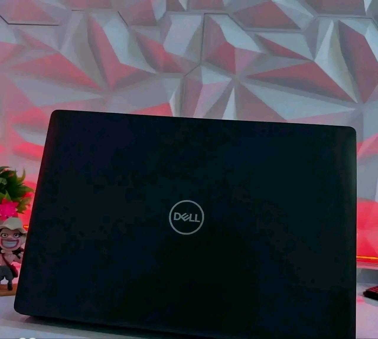 لابتوب Dell سوبر سلم الجيل الثامن سوبر سلم  للبيع
المعالج core i5 الجيل الثامن
رام 8 كيكا DDR4
هارد 256 كيكا SSD
كرت الشاشه Intel UHD حجم 4 كيكا
الشاشه حجم 14 انج ضد التوهج  دقة FHD
باتري ليثيوم 6 خلايا  شحن سريع 65 واط والباطرية ممتازة
كامره دقة hd تحتوي قفل فتح وغلق الكامره
 منفذ تايب سي و رام  وhdmi وسيم كرت وباقي المنافذ   الحاسبه كلش نضيفه وحلوه
السعر 300 النجف, العراق


**إذا كنت صاحب هذا الإعلان وتريد حذفه لأي سبب، رجاءا أرسل رسالة إلى الدعم الفني**