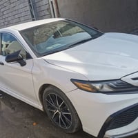 سيارة كامري للبيع موديل 2022 رقم بغداد  الماشي: 117 ألف كم السيارة نظي...