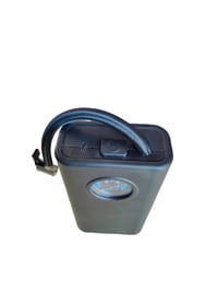 منفاخ محمول • عداد ضغط • منفذ Type-C