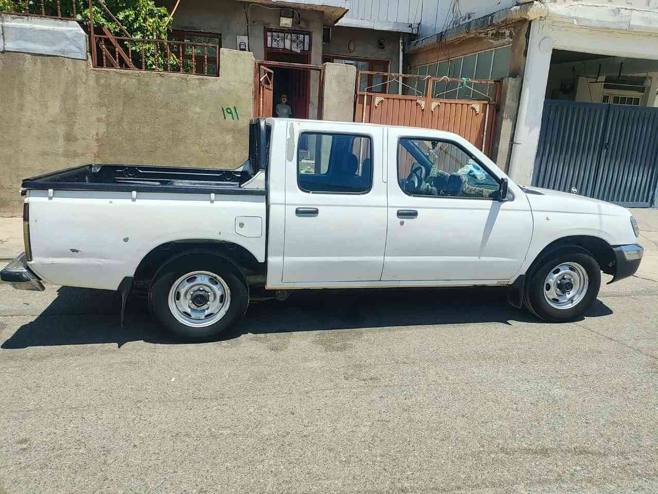 نیسان مۆدێل 2002
تەبریدوپاوەر
یەک پەڵەی لای عارەبانەکەی بۆیاخە
سەنەوی بەسەرچوە
73مەعامەلە
شوێن.سیدسادق
***********
***********
