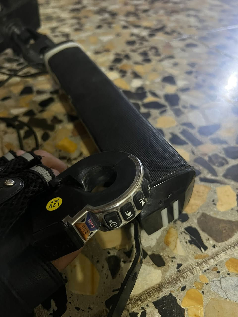 سماعه بلاتوث صوت عالي وستاند مبايل نضيف وسيبايه بوليس بلاديه وسيبايه كساح كلهن ب25 مكاني بغداد زعفرانيه


**إذا كنت صاحب هذا الإعلان وتريد حذفه لأي سبب، رجاءا أرسل رسالة إلى الدعم الفني**