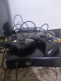 اكس بوكس 360 • سليم • ٣٢ لعبة