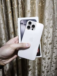 آيفون ١٦ برو ماكس • ٢٥٦ • بطارية ٩٦%