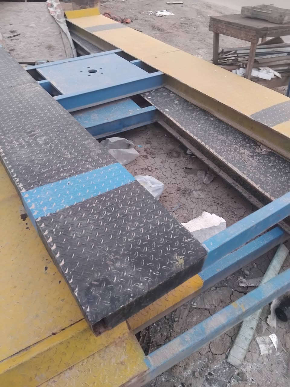 للبيع جكات عدد ثلاث مستعمل نظيف للبيع اشترتهن وماشديتهن صارلي ظرف سعر الواحد مليون ونصف


**إذا كنت صاحب هذا الإعلان وتريد حذفه لأي سبب، رجاءا أرسل رسالة إلى الدعم الفني**