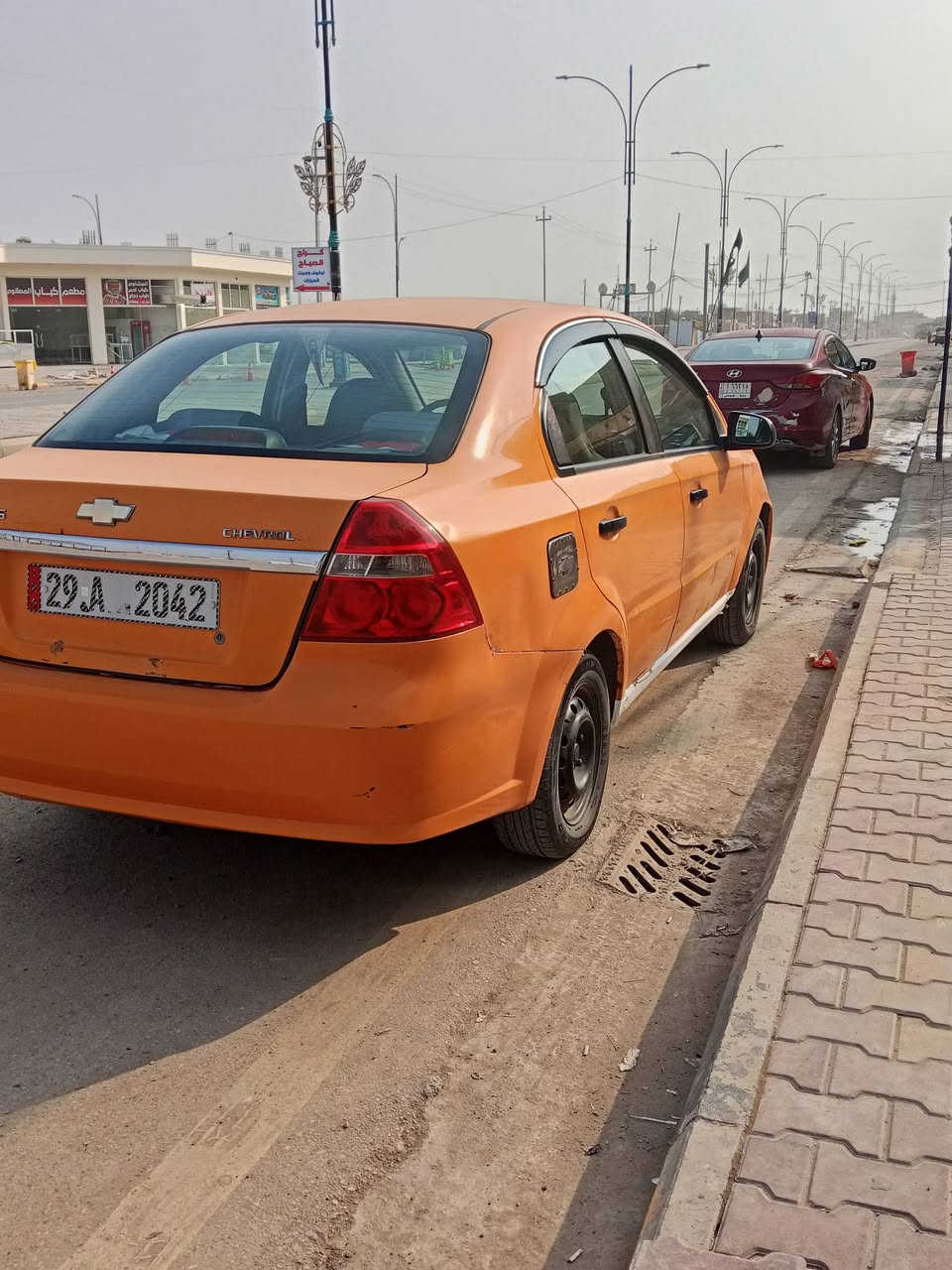 افيو اجره للبيع سياره جاهزه من كلشي تخم تاير كير ومكينه تبريد ثلج حداديه جاهزه مصفره هيئه وغرامات ارقام نكليزي  بائسمي كير عادي مديل 2008سعر 48وبيه مجال مكانه واسط كوت للستفسار اتصل على ***********
