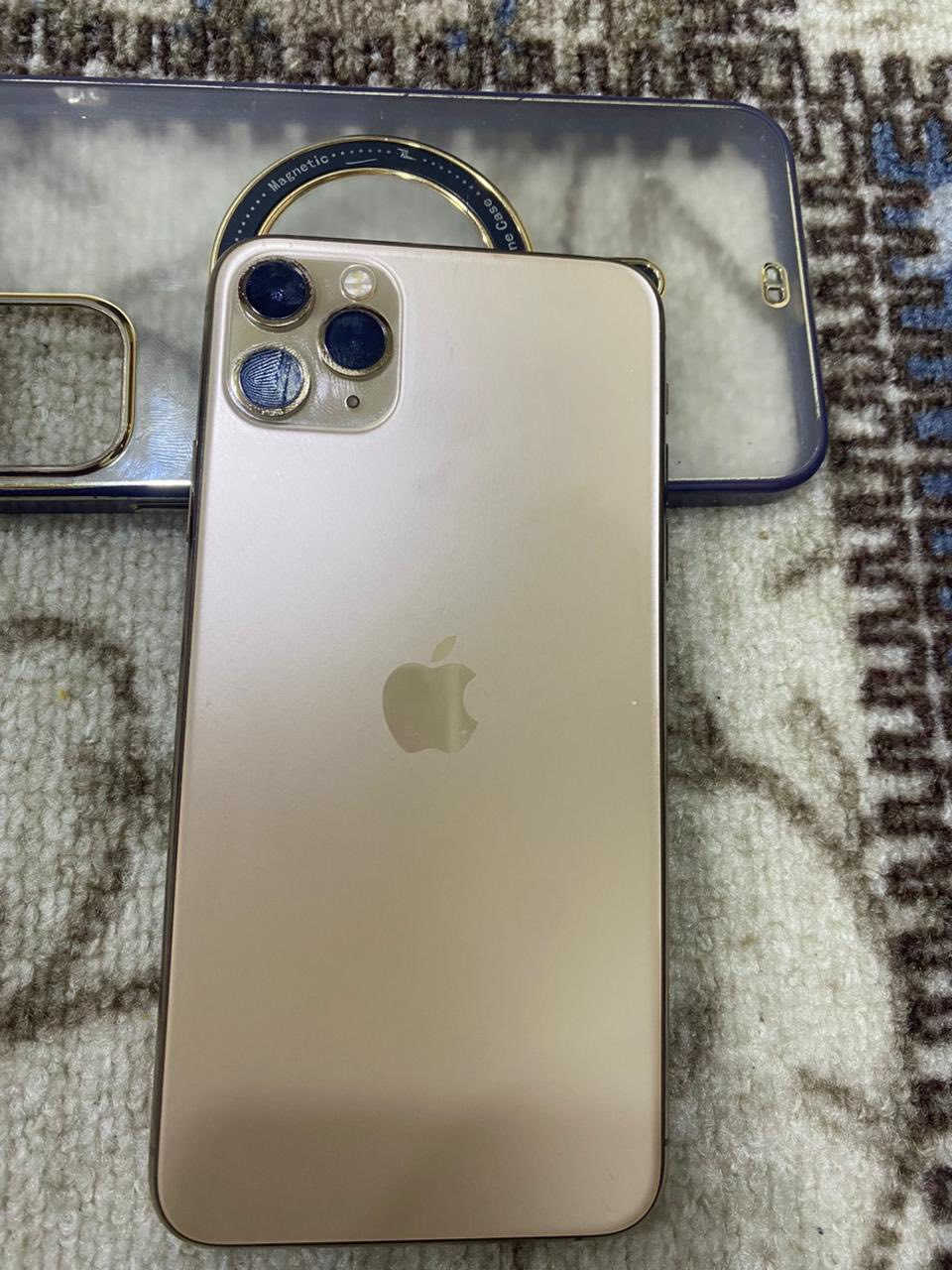 سلام عليكم ايفونات للبيع 
ايفون ١١برو ماكس 
ذاكره ٢٥٦
بطاريه ٧٧ 
شرط مبدل فقط شاشه واصليه فيس ايدي شغال مابي اي عطل شرط نضافه  
سعره ب 320

ايفون ١١عادي ذاكره ١٢٨ مبدل فقط شاشه وشرط اصليه  فيس ايدي شغال بطاريه ٧٤ شرط مكفول من اي. عطل شرط مكفول 
سعره220
 
***********
