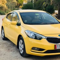 سيارة فورتي البيع مديل ٢٠١٤ مريكي محرك كير تخم تاير تبريد شغال السيارة...