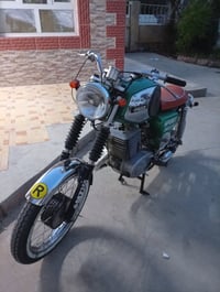 مطور البيع موديل 82 شرط كلعيب مابي السعر 1350 اتصال على عاذ الرقم 0771...