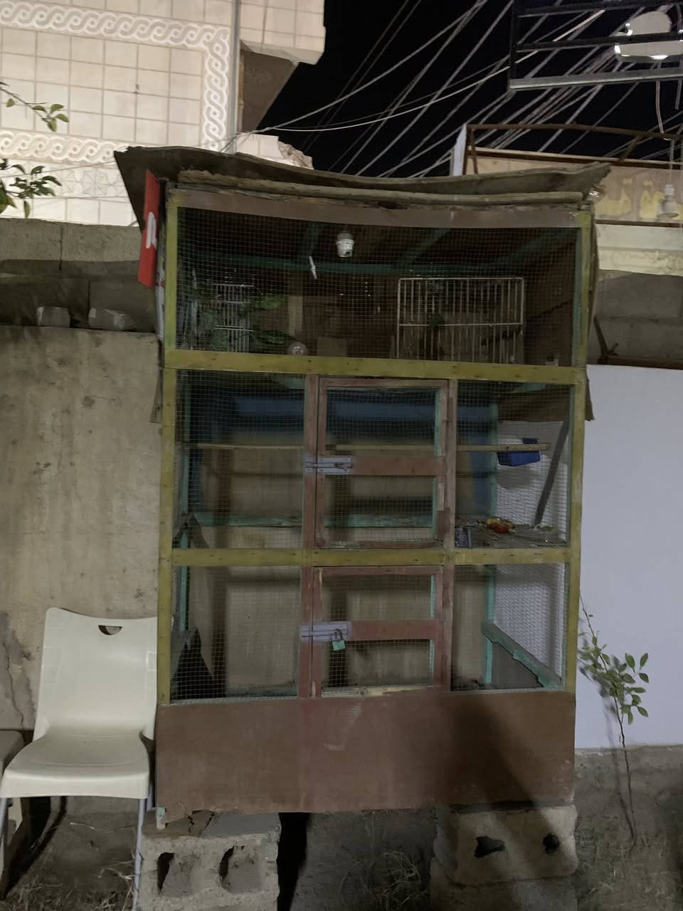 قفص للبيع ارتفاع 180 وجه 120 نزال 70 مكاني هيت *********** بي واتساب سعر 35
