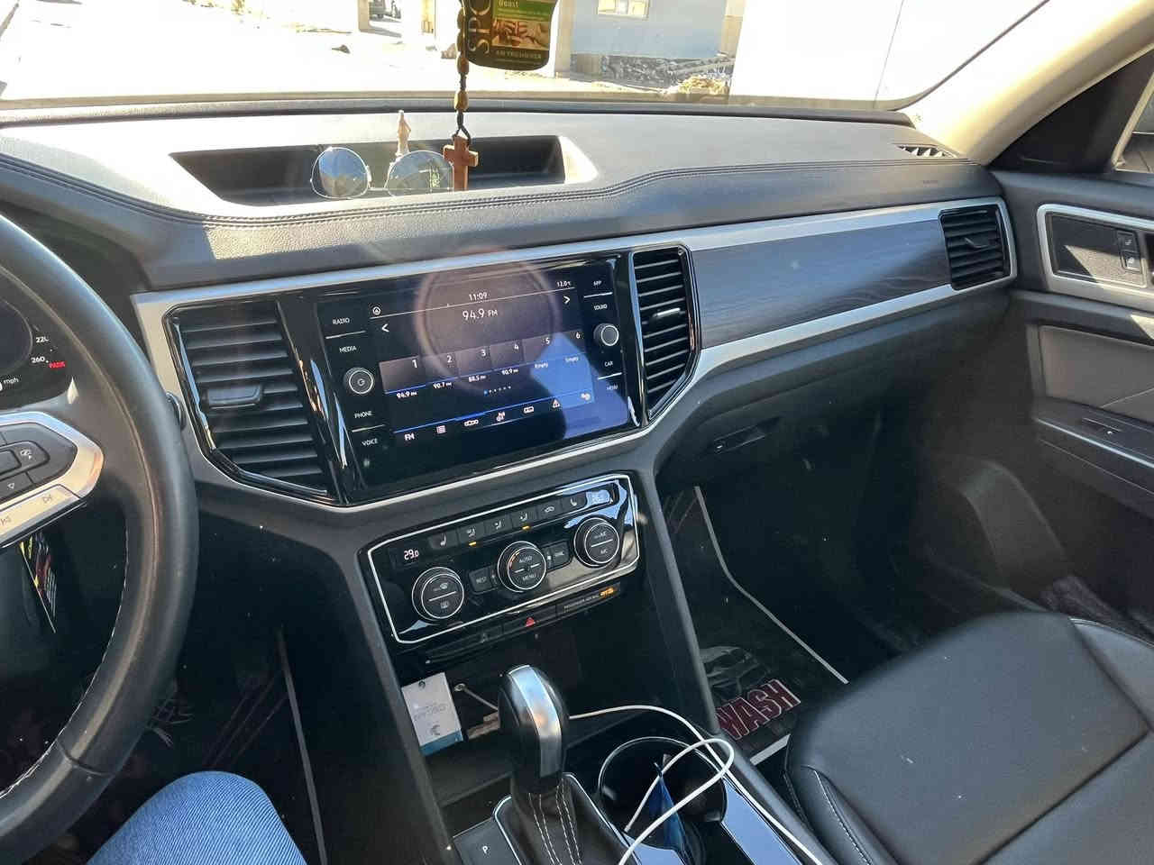 موديل ٢٠٢٣  اطلس  لبيع  ٤تيربو.  
دعاميه إماميه صبغ يونيد بارد. بدون صبغ 
مكان سياره موصل ناحيه القوش 
٢٥٠ ورقه.   
***********
