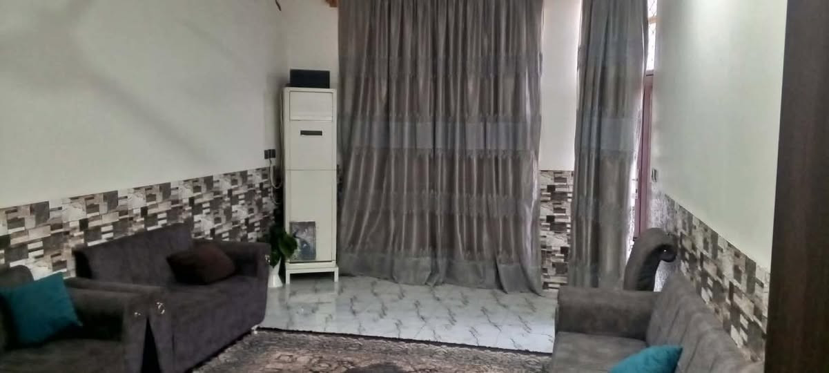 بيت للبيع في البيضاء نزلت صادق الحلاق ***********تفاصيل تصل ع رقم
