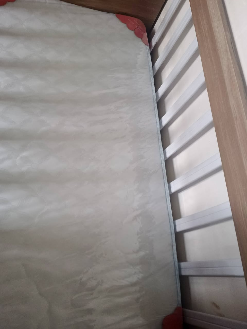 مساء الخير سرير طفل للبيع حجم كبير يكفي للعمر 4سنوات  اخوجديد  مستخدم فقط اربعة اشهر   خدش مابي  وياه مندر بعده بچيس


**إذا كنت صاحب هذا الإعلان وتريد حذفه لأي سبب، رجاءا أرسل رسالة إلى الدعم الفني**