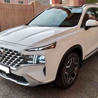 سنتافي لمتد 2022 فول مواصفات ١/١  رقم بغداد  ماشيه فقط 11 ألف (حقيقي) ...