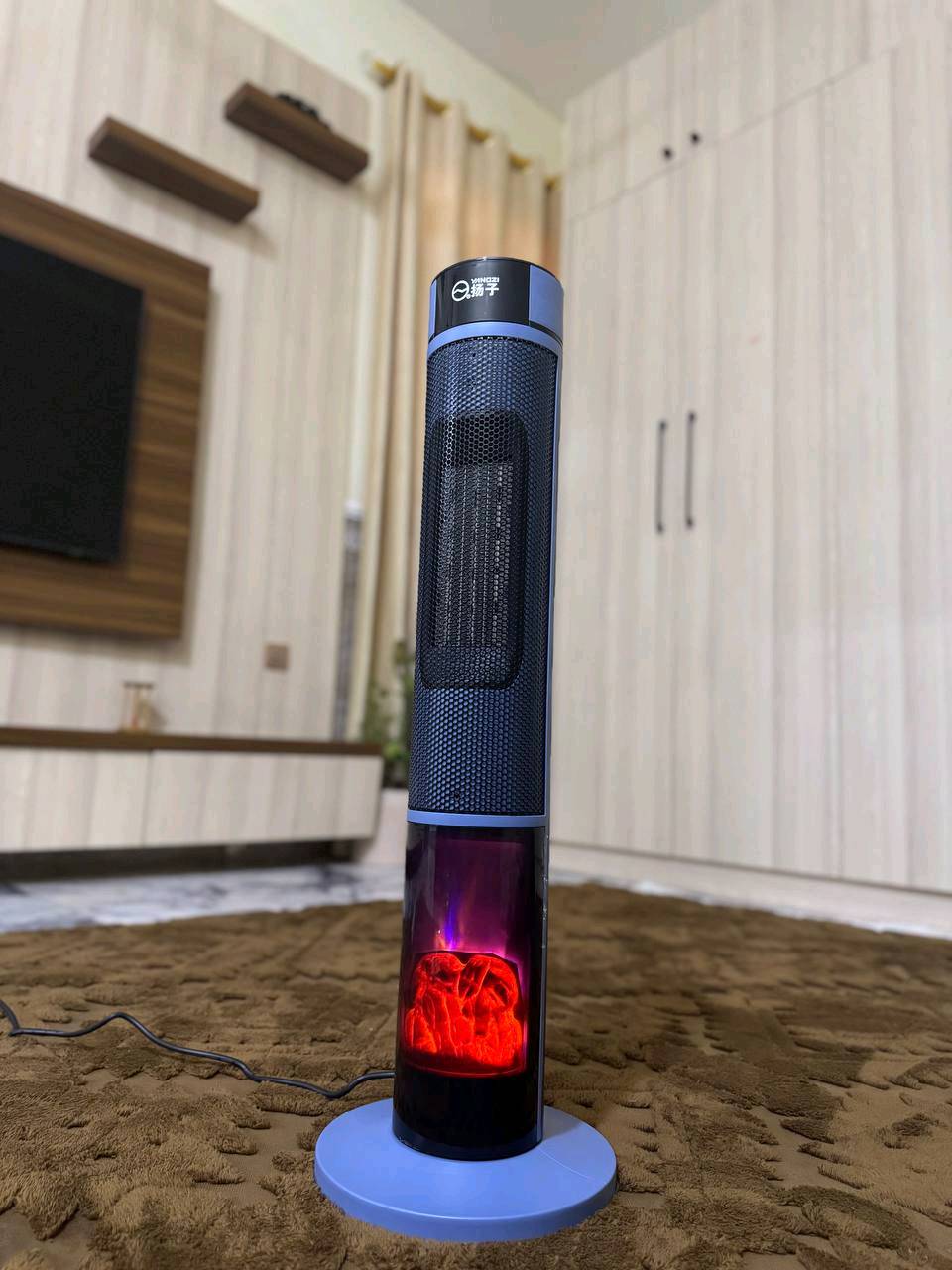 الموسم الشتاء يمنه يختلف 😘💯 صوبة الڤان العمودي المنظر 3 في 1
شنو 3 في 1 
يعني تصير هيتر حار و تصير مروحة باردة 
تجي قوة الفان 3 درجات 

المواصفات :-
القدرة 2000 واط 
منظر جمر واقعي 
دوران 180 درجة
ارتفاع 80 cm
سيفتي حماية حساس 
الفان 3 سرع يجي 
مشبك حديد اصلي 
متانة وجودة جداً عالية

السعر الكم 27 الف 
خدمة التوصيل لجميع محافظات العراق ٤ الاف 👍