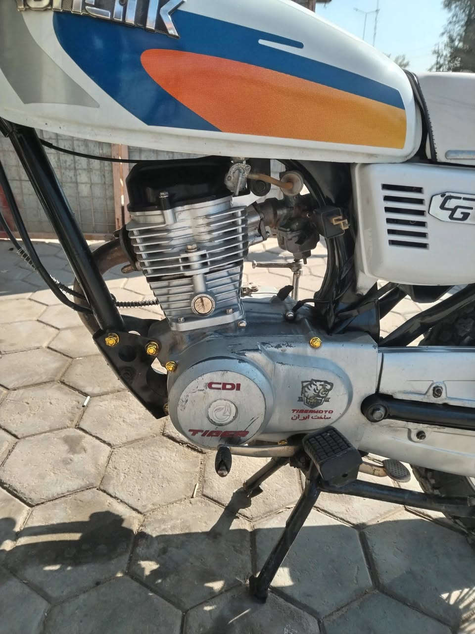 تايكر اربعه كير موديل ٢٠ اوراق كار تونيه سعر ٣٧٥وبيهه مجال مكاني بلحفريه الرقم ***********
