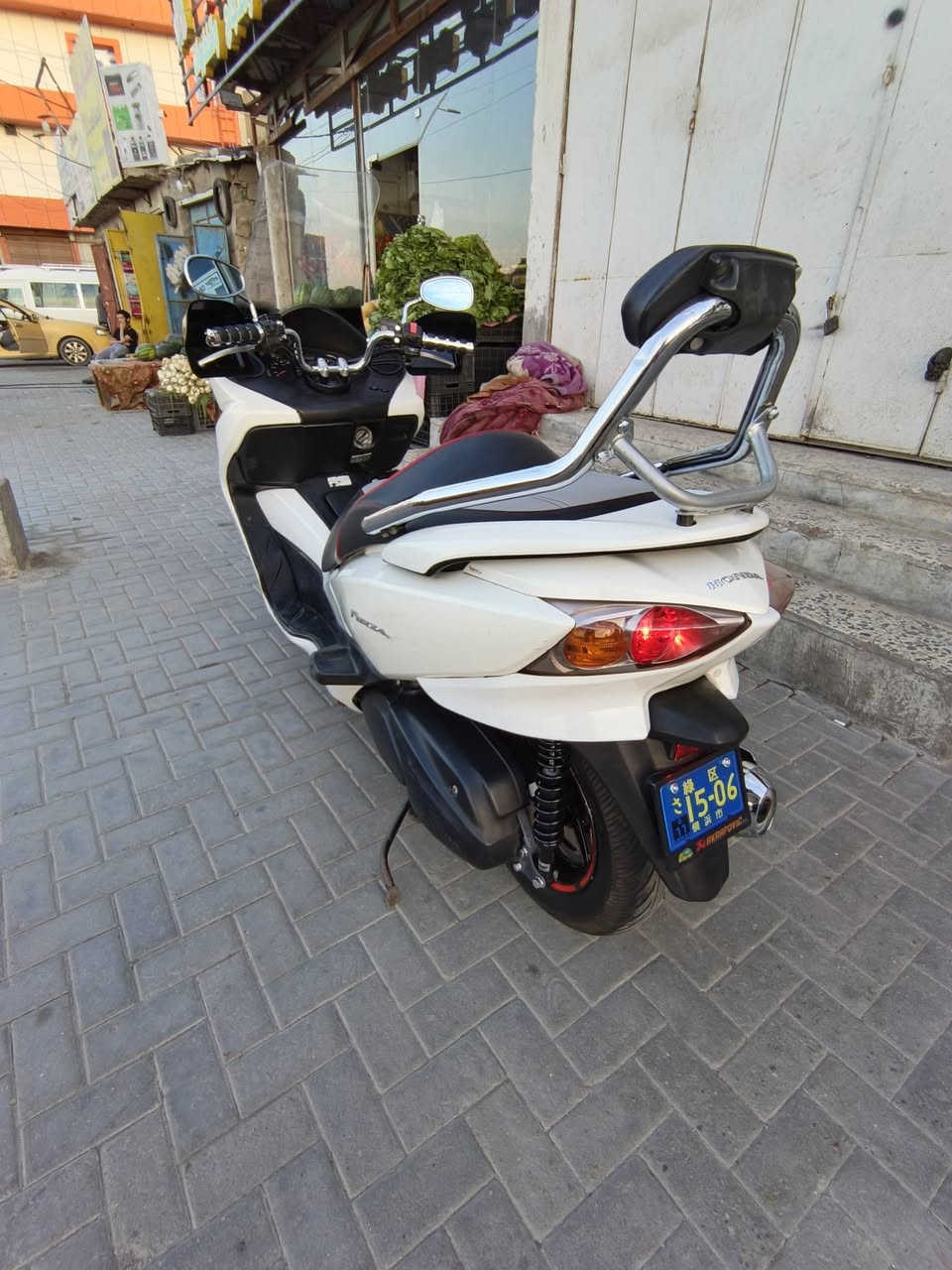 السلام عليكم دراجه فورزه صفر عشره عميه بلاد كله شغاله من طول لطول دراجه جاهزه سبايدر عالي جامه طويله لايت زنون عالي ناصي نضافه 90 بالميه العنوان البصره حي المهندسين سعر 11الاستفسار ***********بيع مستعجل
