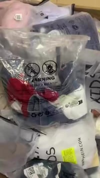 ملابس أطفال • مفرد • يمي