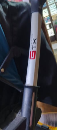 عندي عربانة طفل الاصلية ماركة جونيورز الاصلية استعمال قليل وسيارة اطفا...