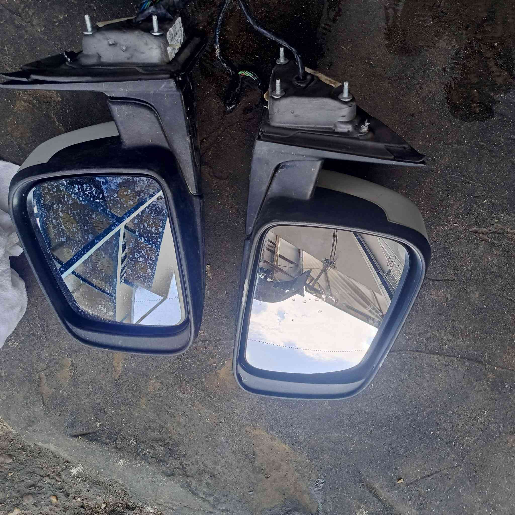 *********** 
امرايات جيب أصليات تفصيخ 
اشاره هيتر شفط
