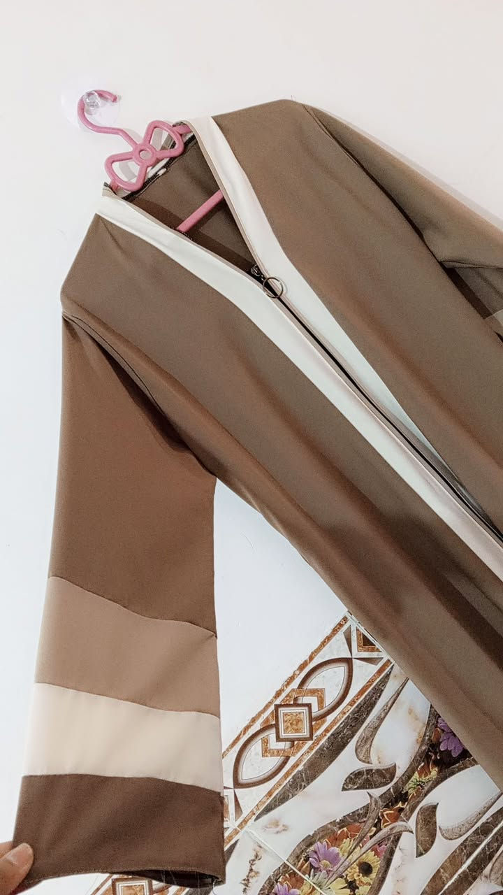 عباة خليجي سواد فاحم 🌸


**إذا كنت صاحب هذا الإعلان وتريد حذفه لأي سبب، رجاءا أرسل رسالة إلى الدعم الفني**